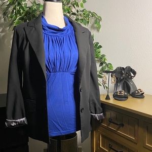 Sleeveless Blue Blouse